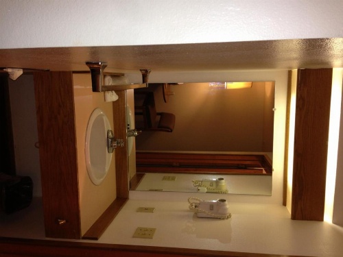 Bay City Motor Inn image 16